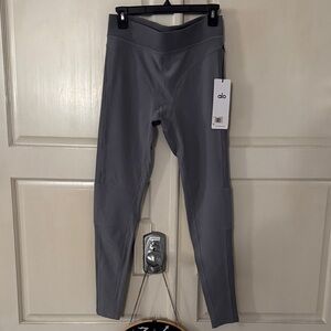 ALO Yoga Women’s Pants